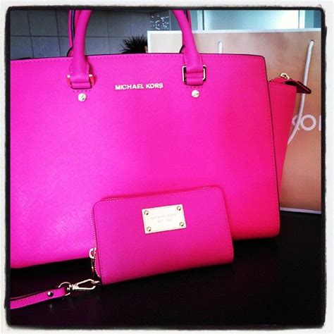 pink michael kors outlet